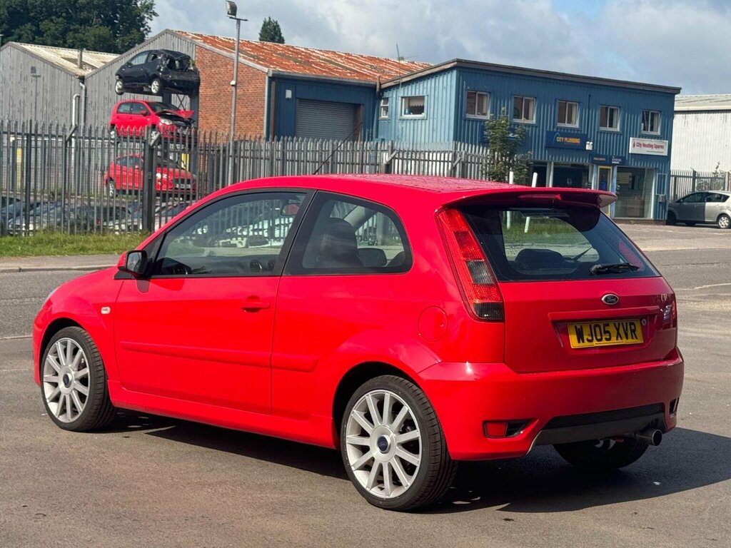 Ford Fiesta 2.0 St WJ05XVR Red #6