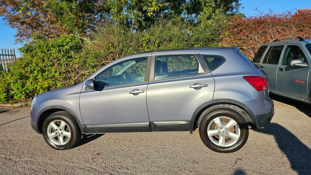 Nissan Qashqai 2.0 Dci Acenta 4Wd Grey #2