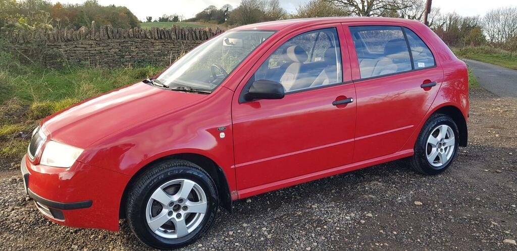 Skoda Fabia 1.2 Htp Classic Red