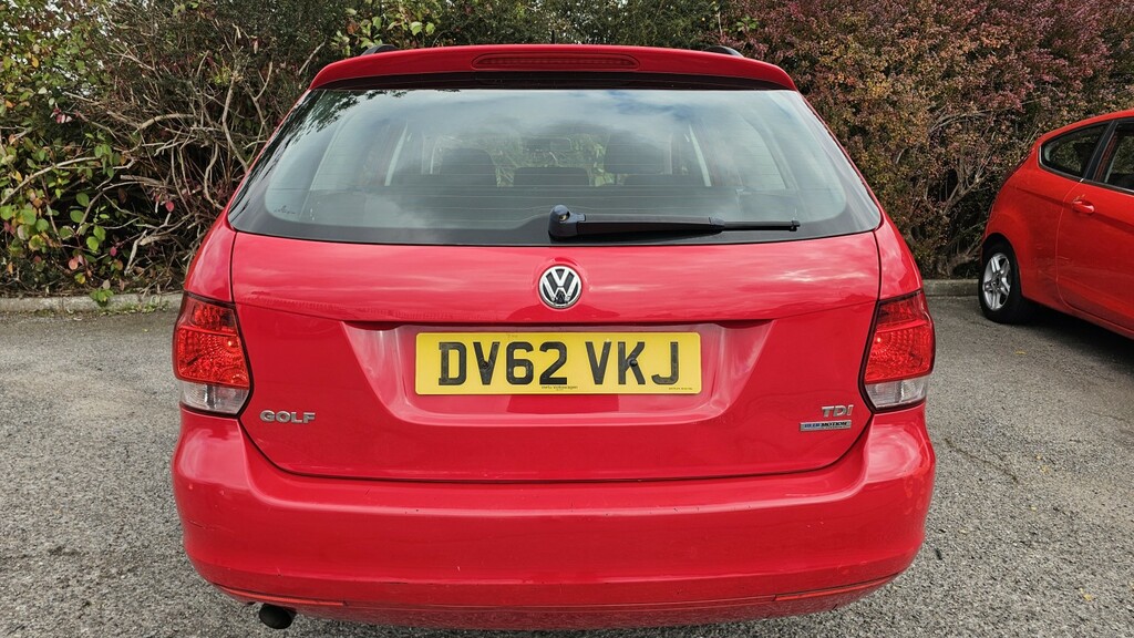 Volkswagen Golf 1.6 Tdi S DV62VKJ Red #3