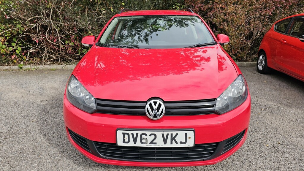 Volkswagen Golf 1.6 Tdi S DV62VKJ Red #2