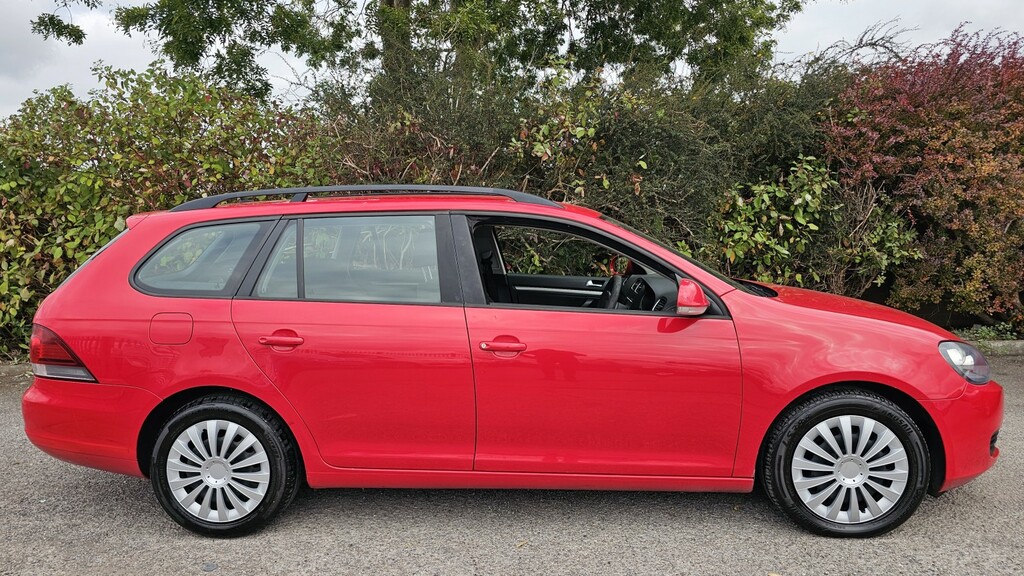 Volkswagen Golf 1.6 Tdi S Red