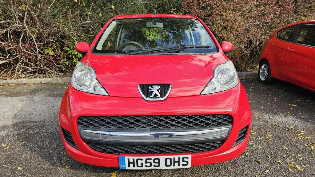 Peugeot 107 1.0 12V Urban Red #2
