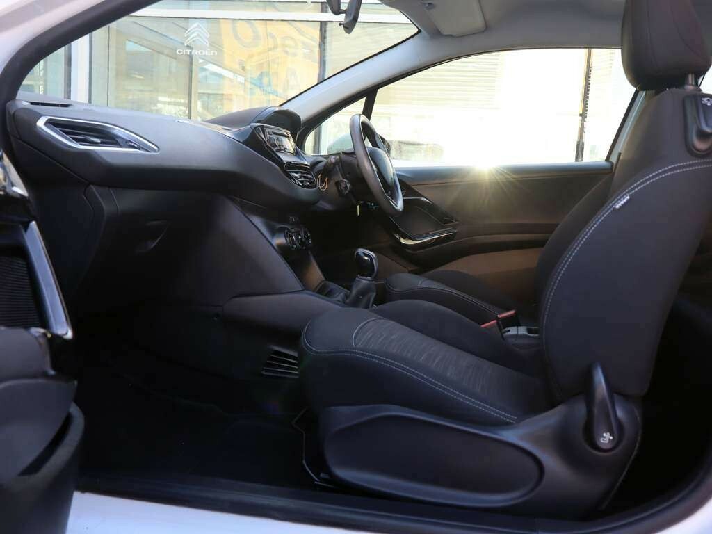 Peugeot 208 1.2 Vti Access HF63CVH White #6