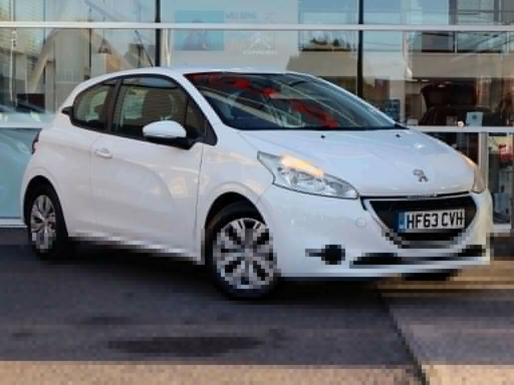 Peugeot 208 1.2 Vti Access White