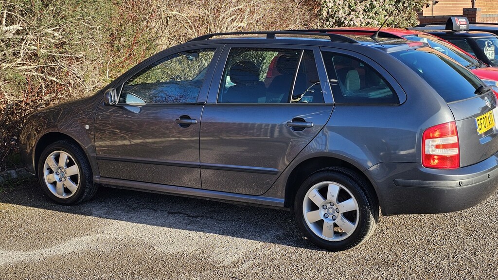 Skoda Fabia 1.4 16V Bohemia Grey #6