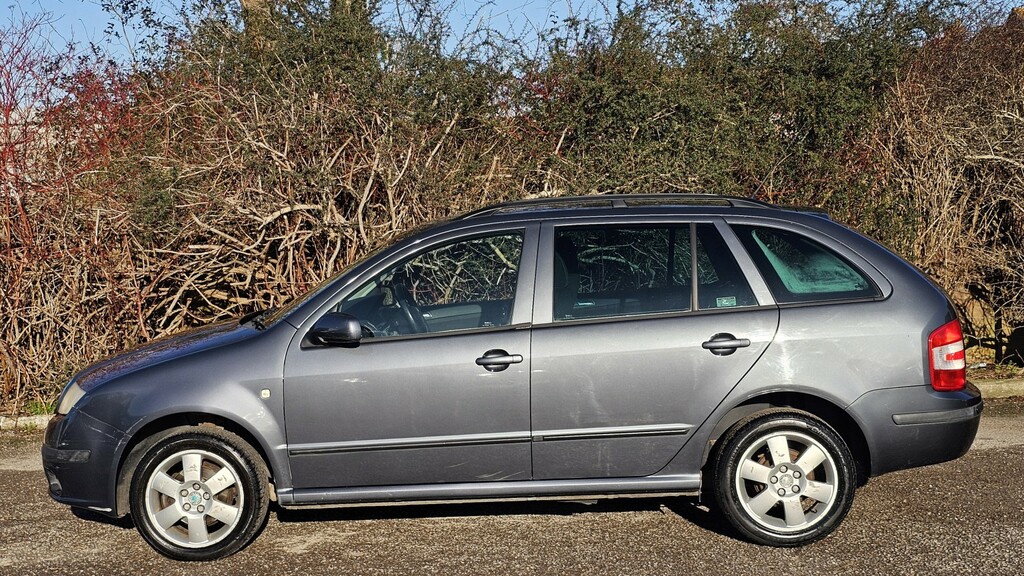 Skoda Fabia 1.4 16V Bohemia Grey #4