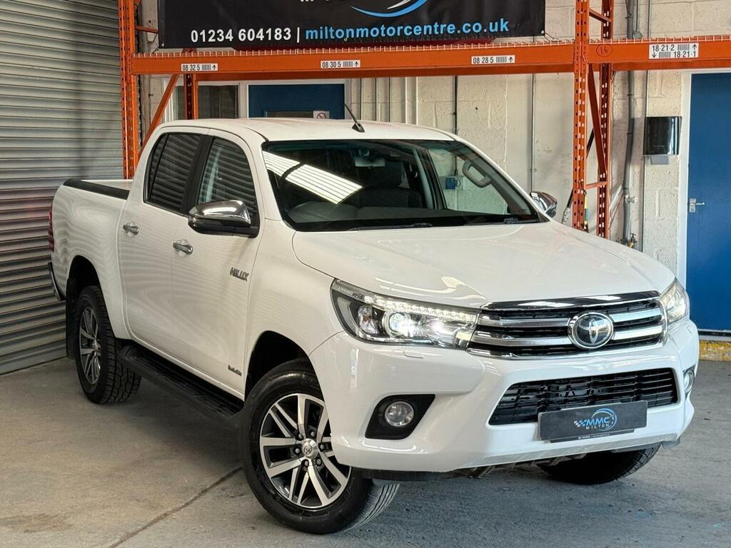 Toyota HILUX Pickup 2.4 D-4d Invincible 4Wd Euro 6 Ss 4 White