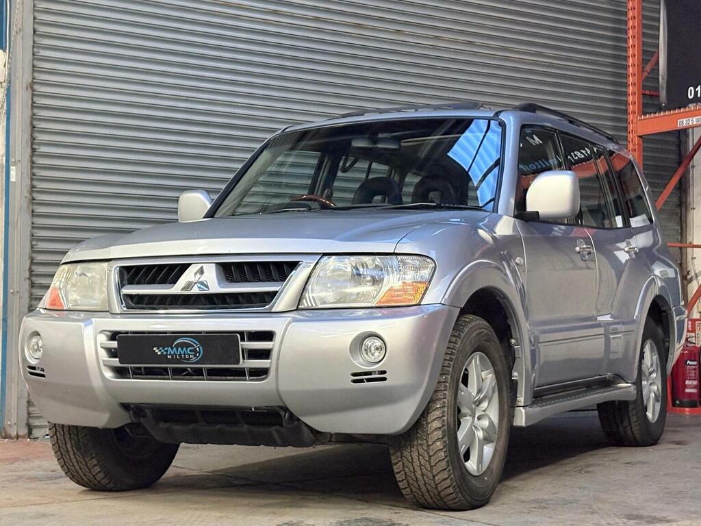Mitsubishi Shogun 3.2 Di-d Warrior Black #6