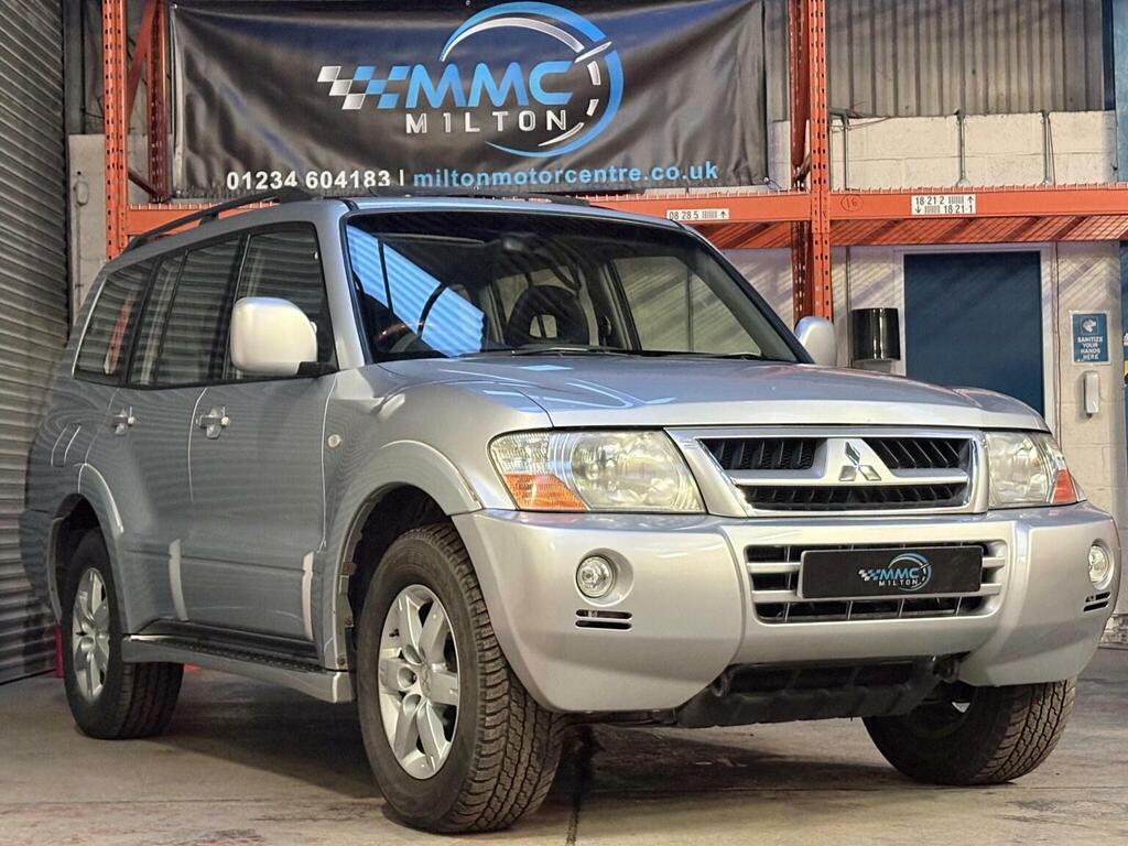 Mitsubishi Shogun 3.2 Di-d Warrior Black #2