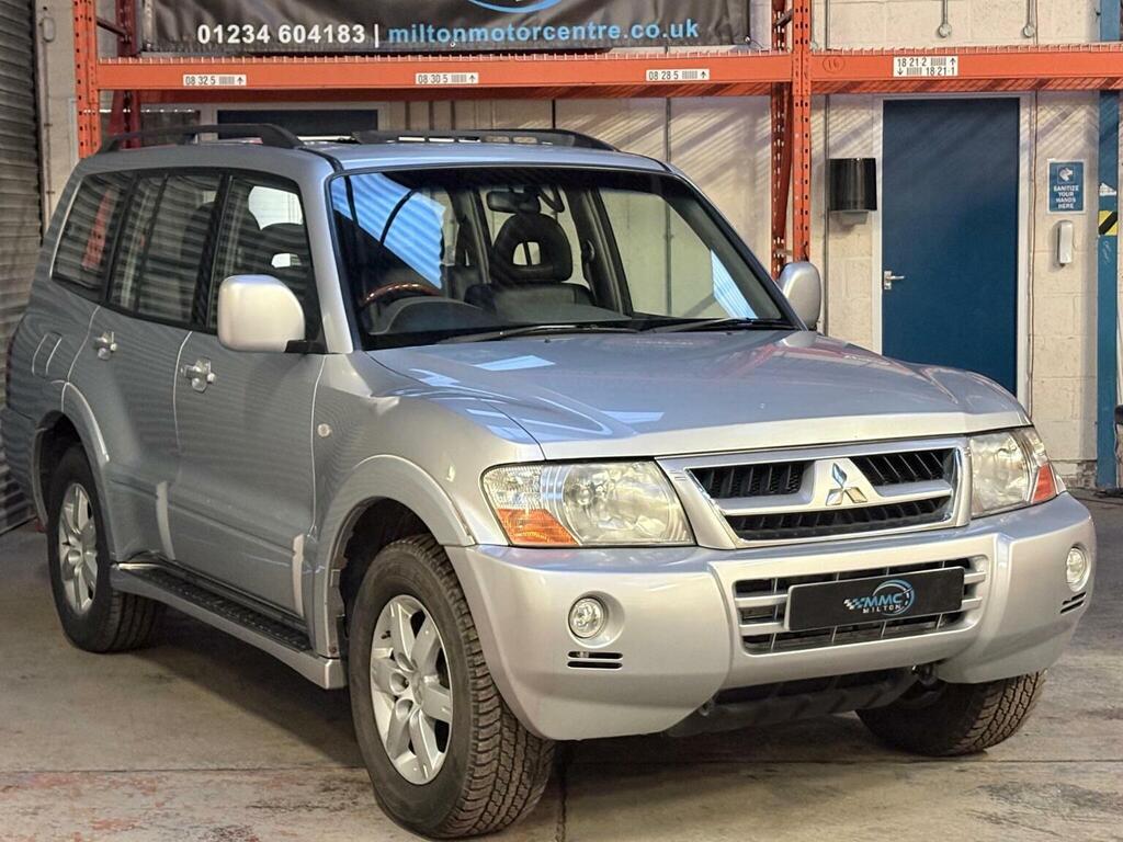 Mitsubishi Shogun 3.2 Di-d Warrior Black #3