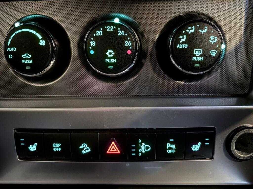 Jeep Cherokee 2.8 Crd Limited Black #21