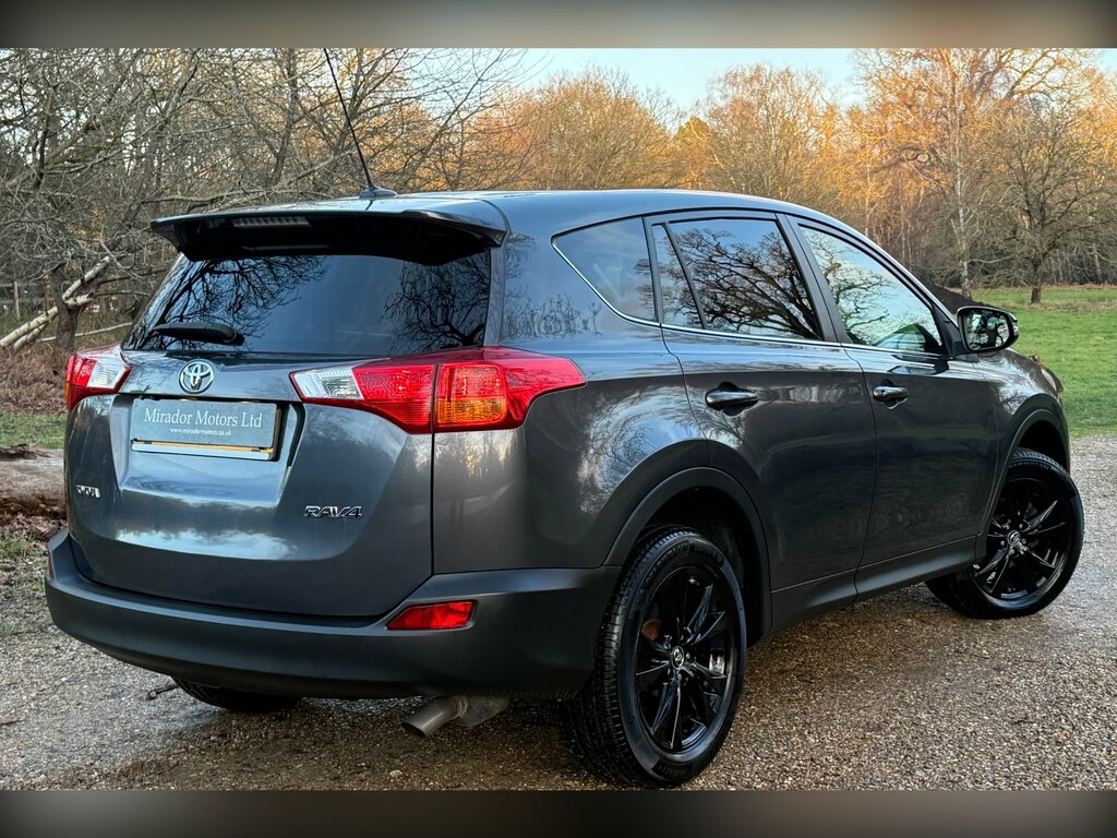 Toyota Rav 4 D-4d Icon 5-Door Grey #3