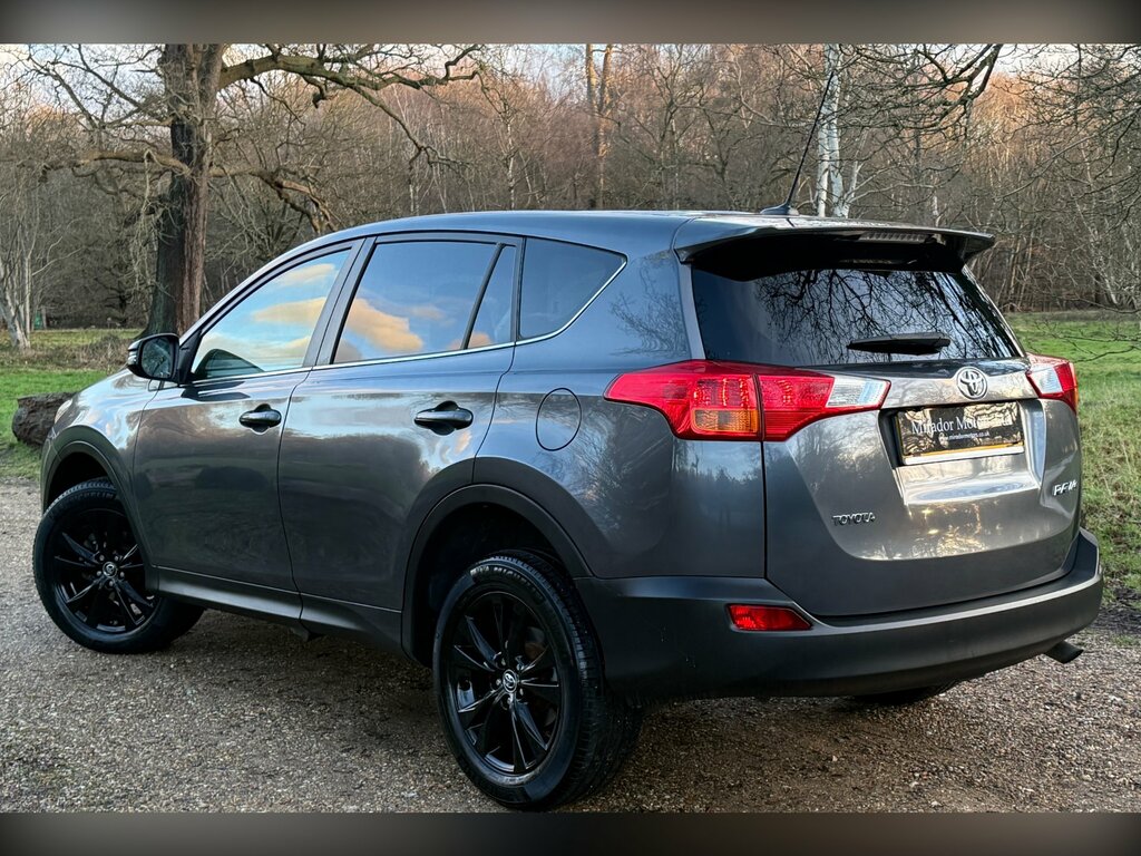 Toyota Rav 4 D-4d Icon 5-Door Grey #5