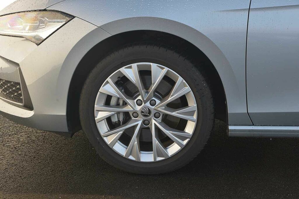 Skoda Superb 2.0 Tdi 193 Se L 4X4 Dsg Silver #5