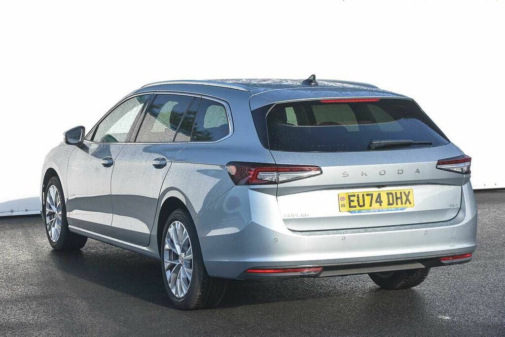 Skoda Superb 2.0 Tdi 193 Se L 4X4 Dsg Silver #3