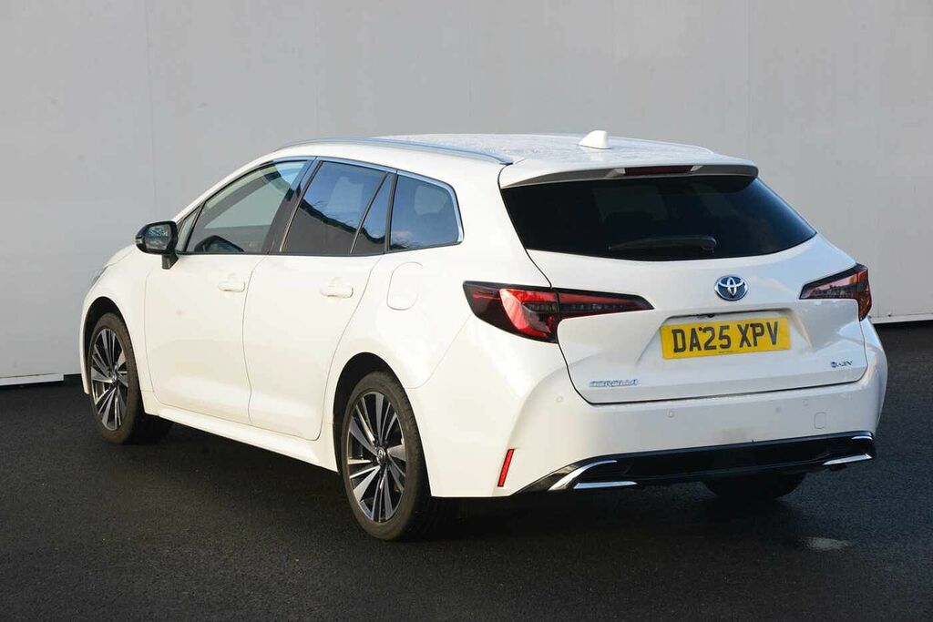 Toyota Corolla 1.8 Hybrid Design Cvt DA25XPV White #3