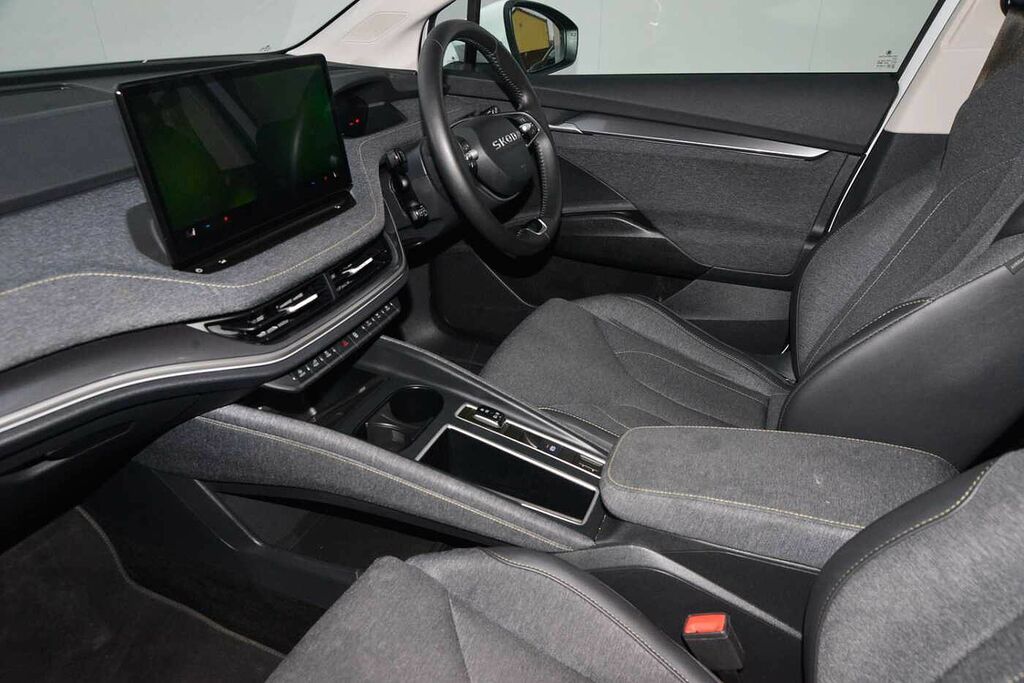 Skoda Elroq 210Kw 85 Edition 82Kwh WU25OJR White #2
