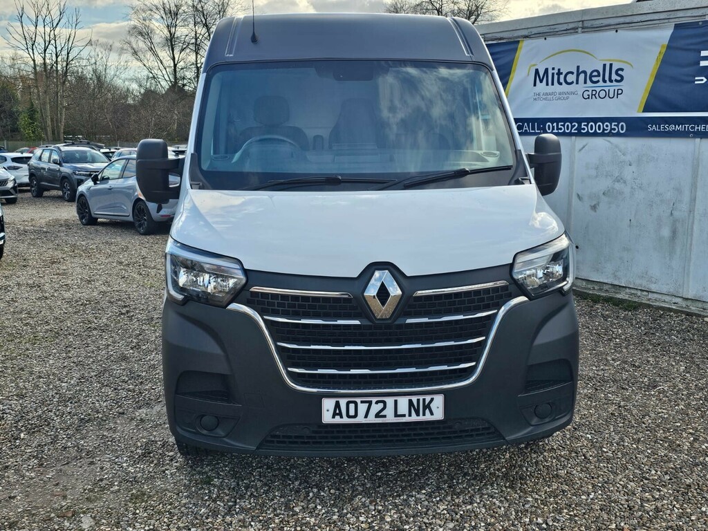 Renault Master Mm35dci 135 Business Medium Roof Van AO72LNK White #3