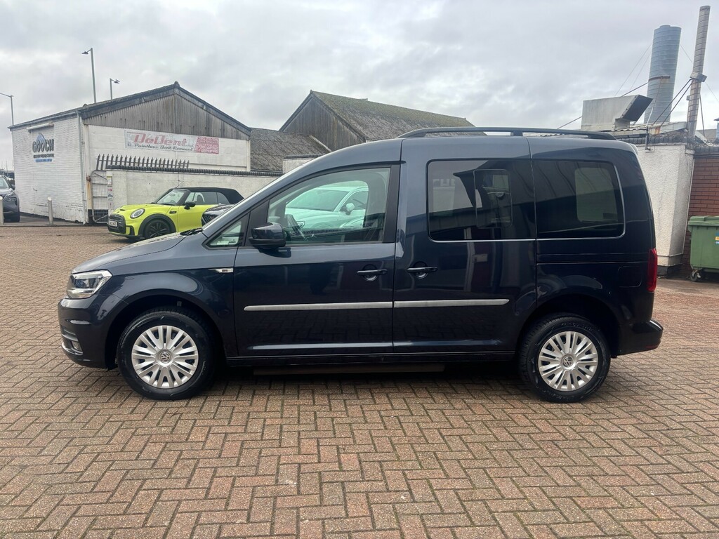Volkswagen Caddy Maxi Life 2.0 Tdi Blue #4