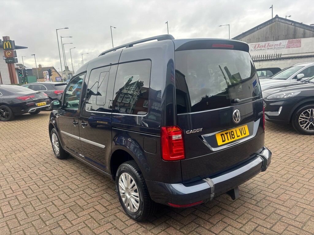 Volkswagen Caddy Maxi Life 2.0 Tdi Blue #5