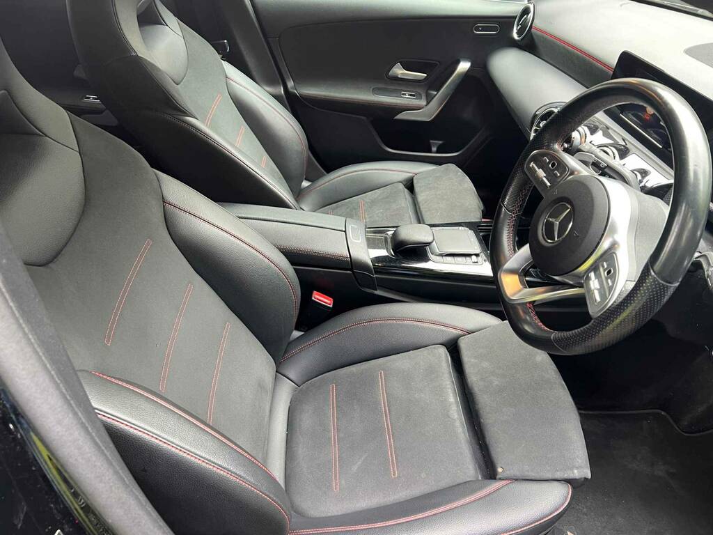 Mercedes-Benz A Class 1.3 A200 Amg BD70AEG Black #3