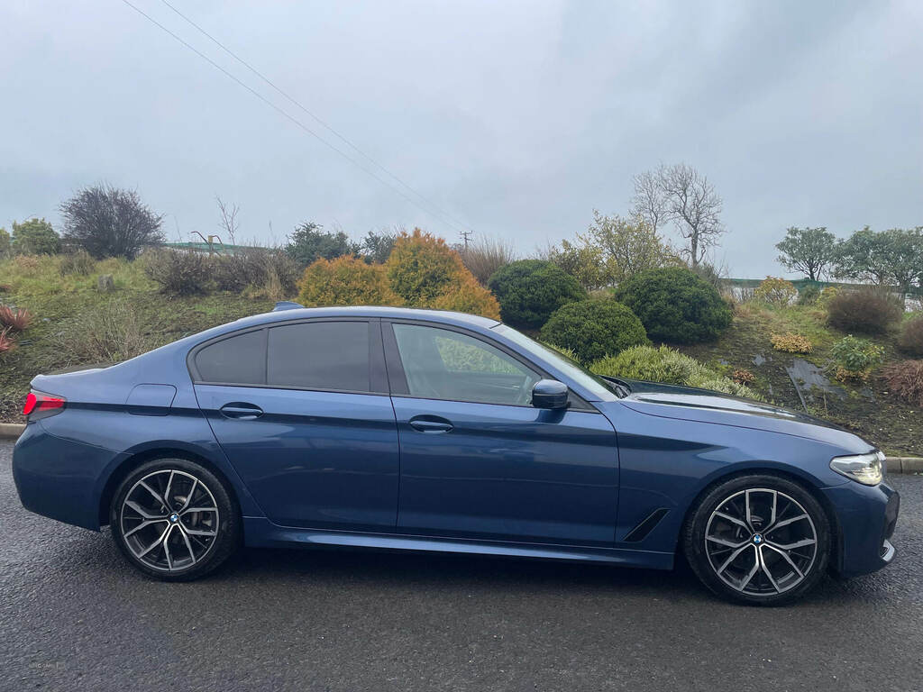 BMW 5 Series 520D Mht M Sport Step LB71GKK Blue #5