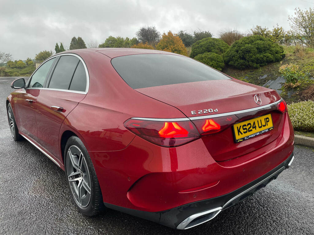 Mercedes-Benz E Class E220d Amg Line Advanced 9G-tronic KS24UJP Red #3