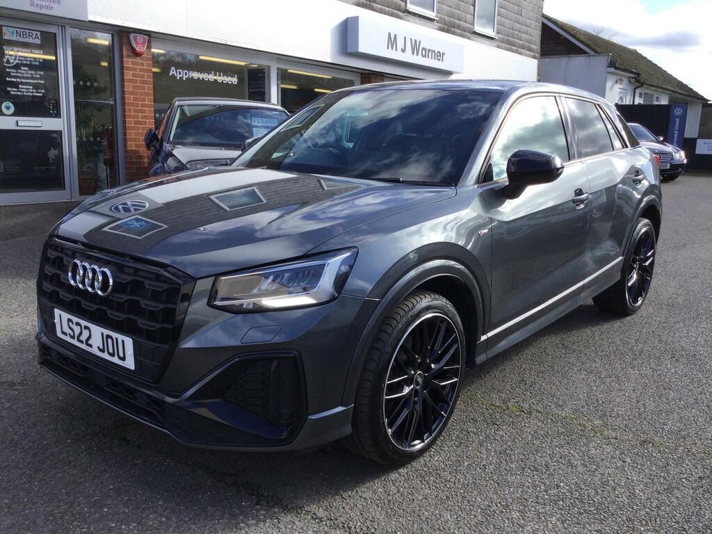 Audi Q2 1.5 Tfsi Cod 35 Black Edition Suv S Tro LS22JOU Grey #3