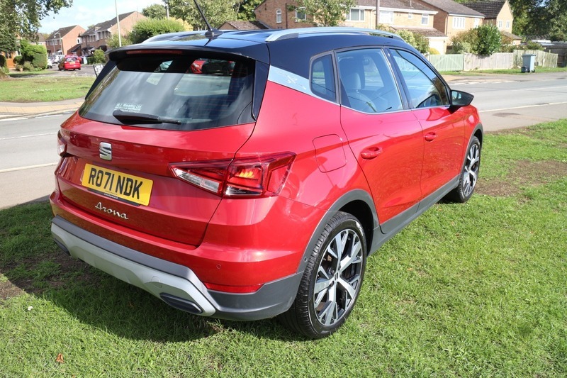 Seat Arona Ecotsi Xperience Lux Dsg RO71NDK Red #4