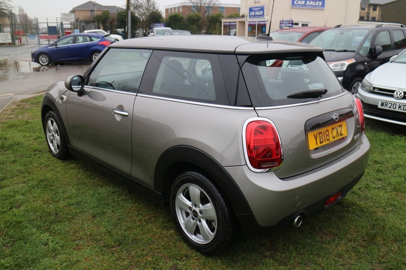Mini Hatch Hatchback YB18CXZ Silver #3