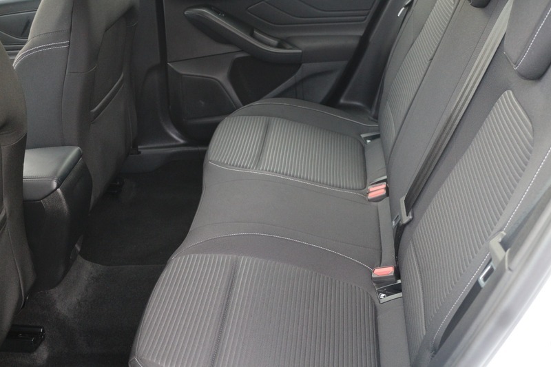 Ford Focus Titanium KM24FZC White #6