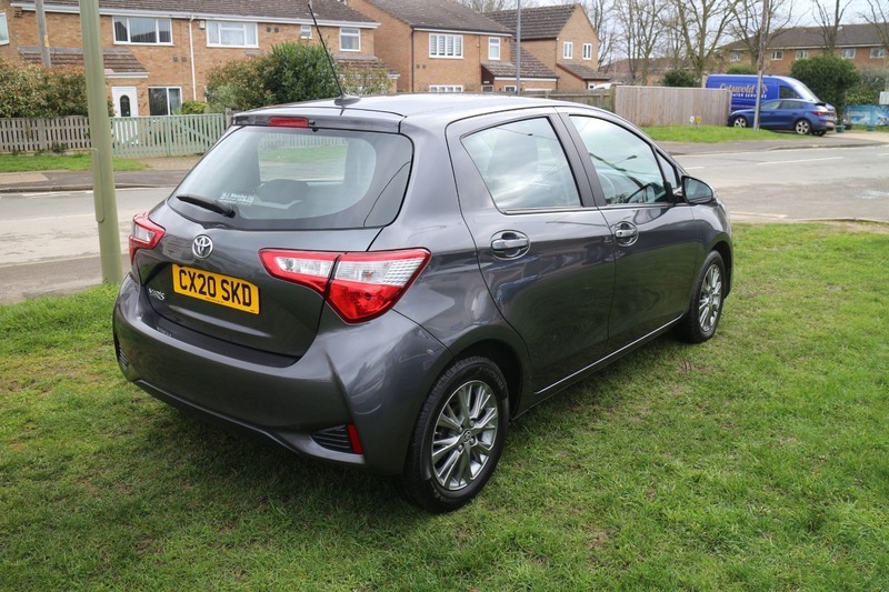 Toyota Yaris Vvt-i Icon CX20SKD Grey #4