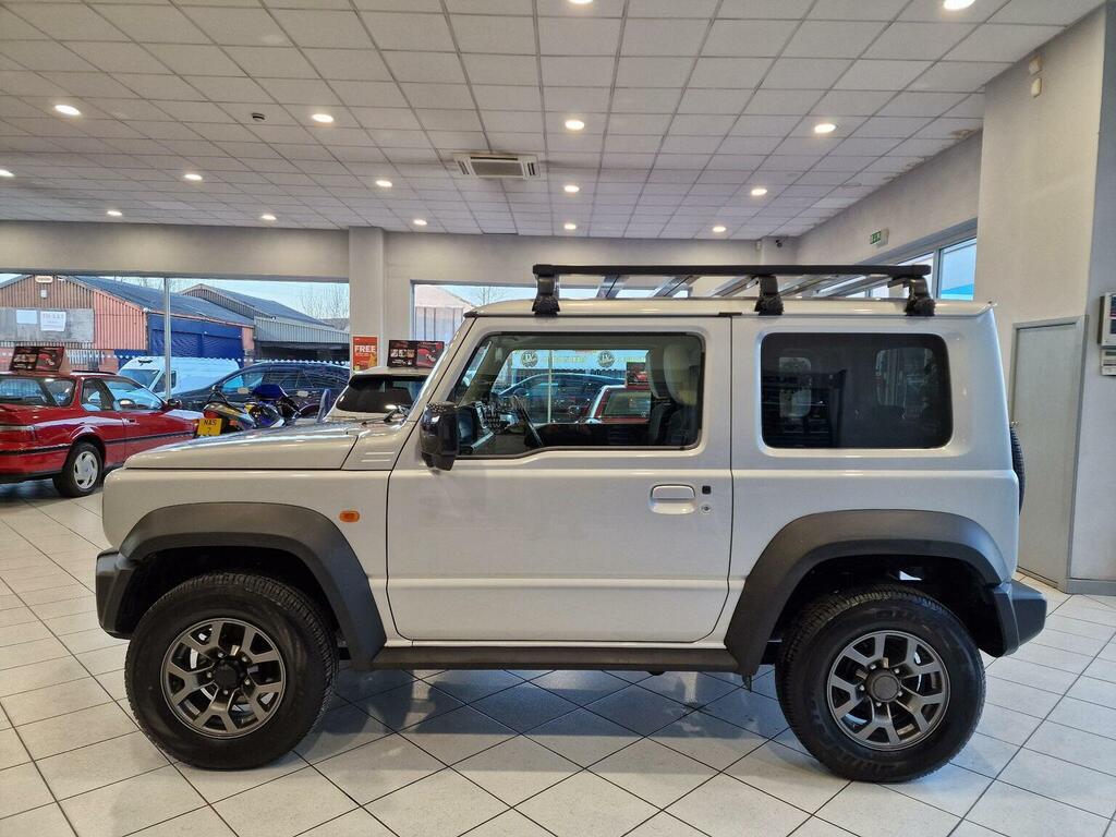 Suzuki Jimny Suv Sierra Sz5 Allgrip 201968 GV68XEL Silver #4
