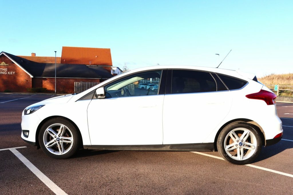 Ford Focus 1.5L Zetec LR65LWF White #6