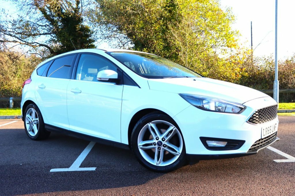 Ford Focus 1.5L Zetec LR65LWF White #2