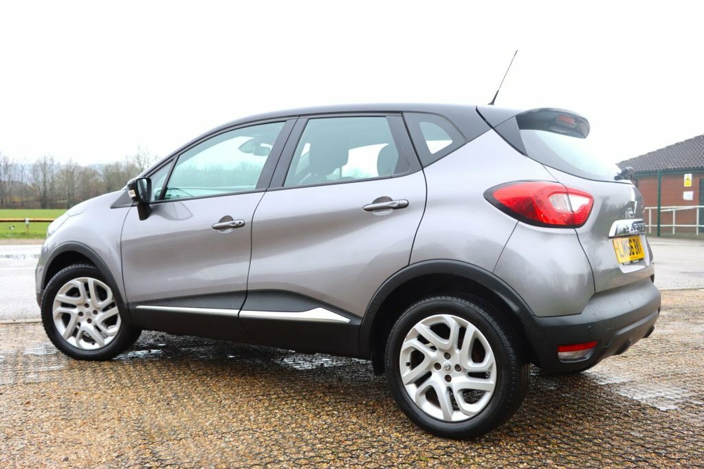 Renault Captur 1.5L Dynamique Nav LM66BWV Grey #4