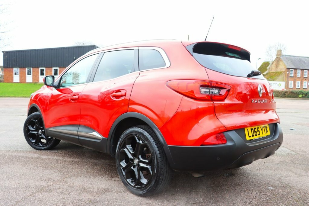 Renault Kadjar 1.2L Dynamique S Nav Red #3