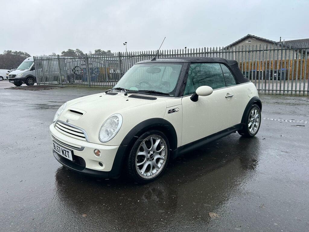 Mini Convertible 1.6 Cooper S Euro 4 White