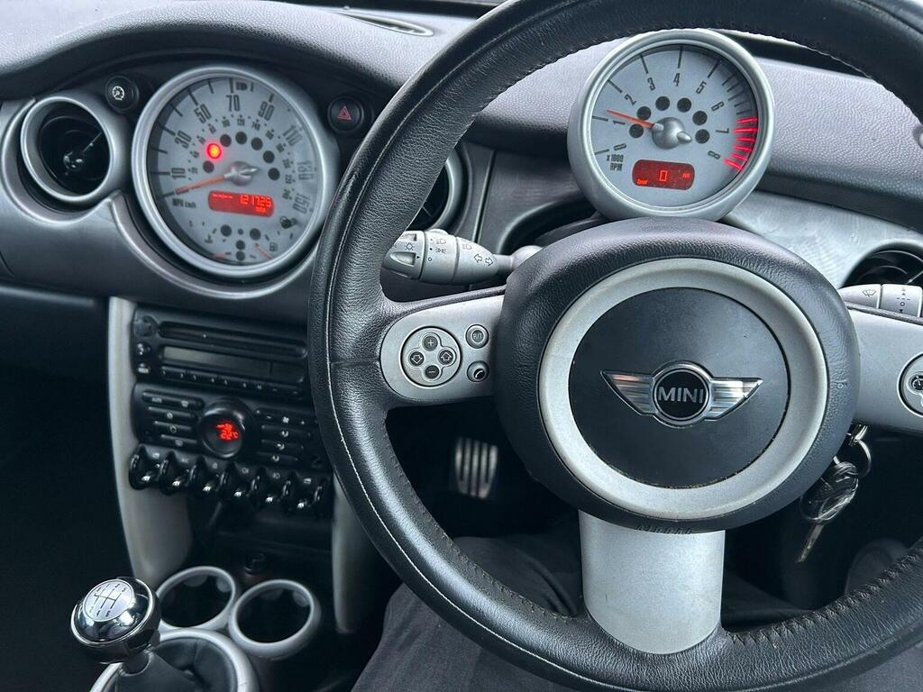 Mini Convertible 1.6 Cooper S Euro 4 BL57WZT White #6