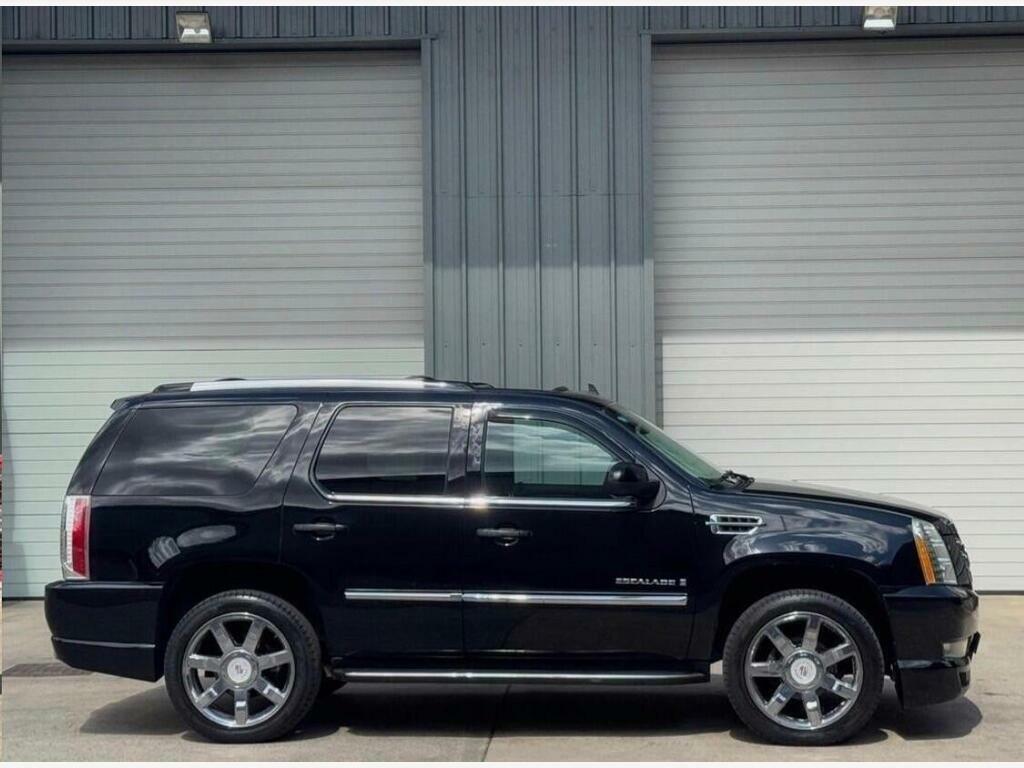 Cadillac Escalade Petrol #4