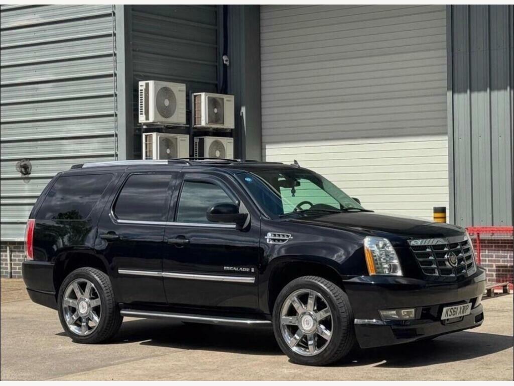 Cadillac Escalade Petrol #3