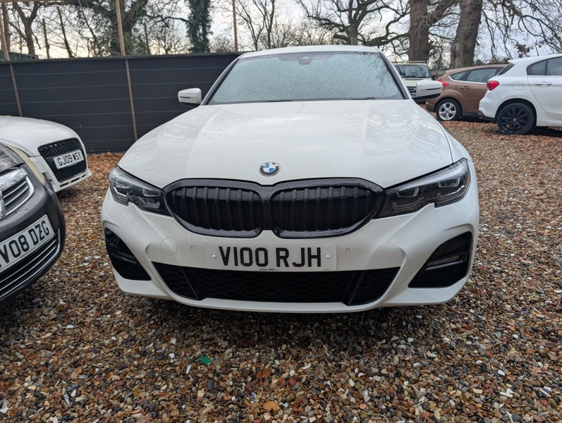 BMW 3 Series 330E M Sport V100RJH White #5