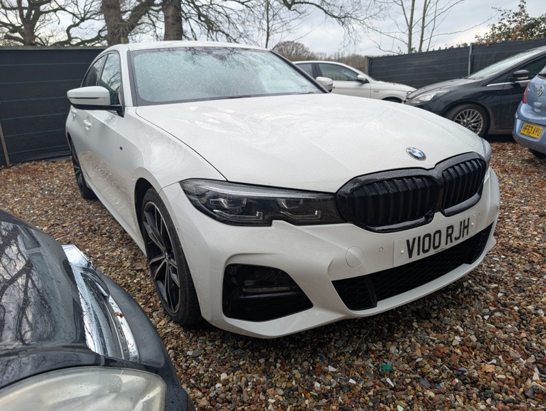 BMW 3 Series 330E M Sport V100RJH White #2