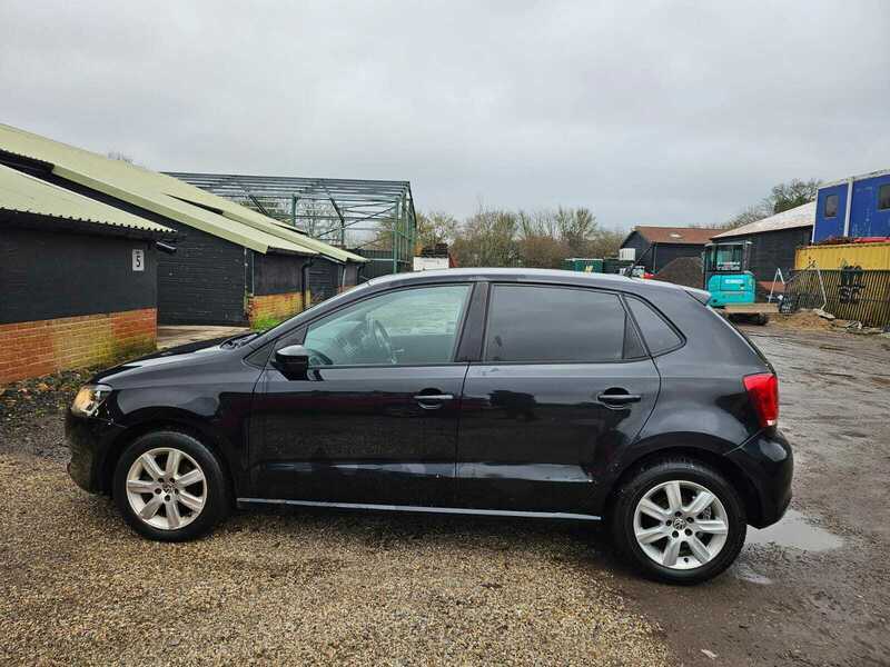 Volkswagen Polo 1.2 Se 60 Hatchback ML10PCZ Black #2