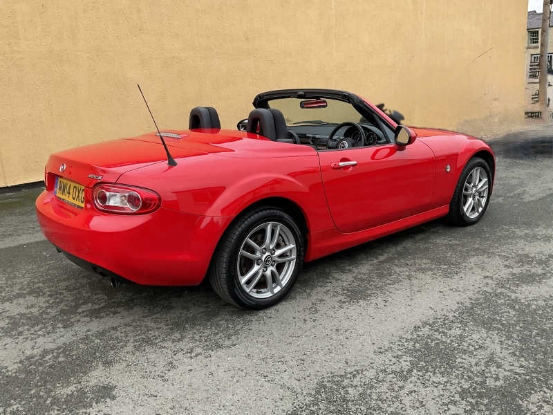 Mazda MX-5 Roadster Convertible MW14OXG Red #5