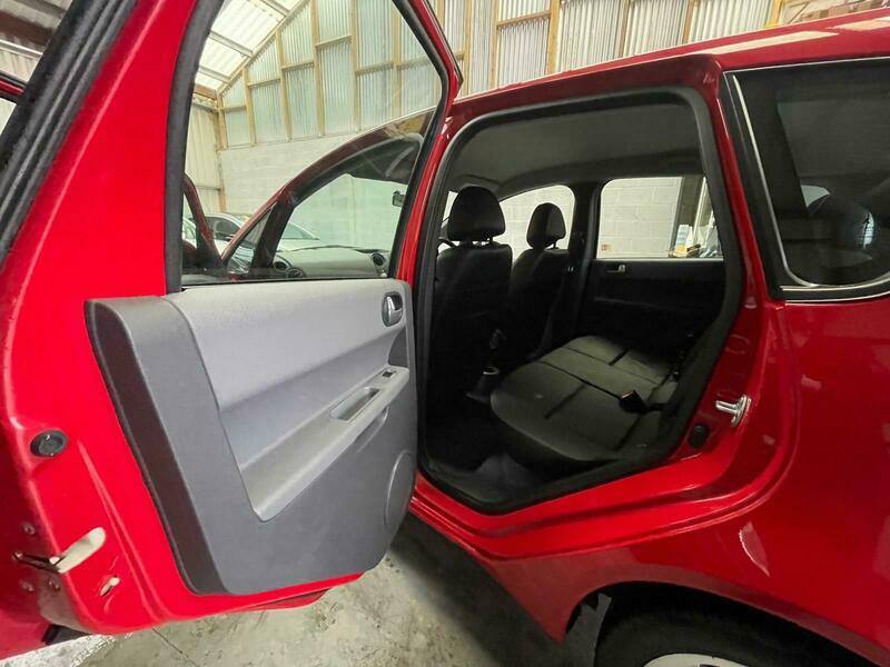 Mitsubishi Colt 1.1 Equippe Blue #21