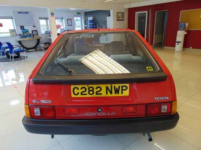 Toyota Corolla 1985 1.3 Gl 65 Bhp Red #4