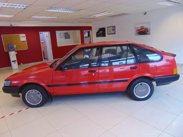 Toyota Corolla 1985 1.3 Gl 65 Bhp Red #5