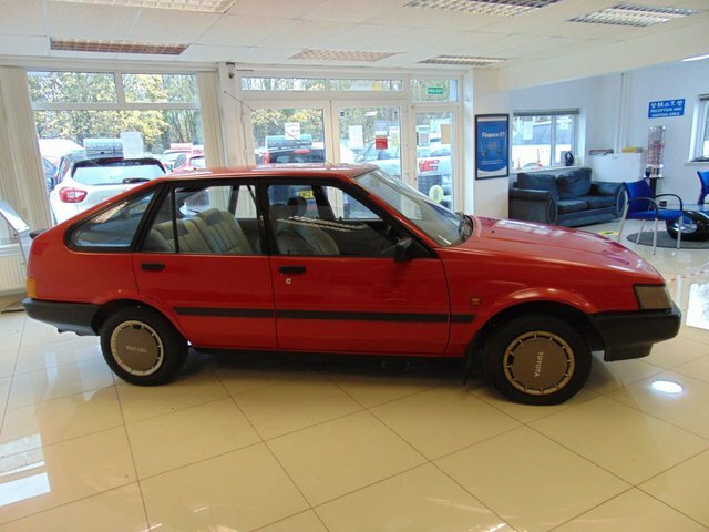 Toyota Corolla 1985 1.3 Gl 65 Bhp Red #2